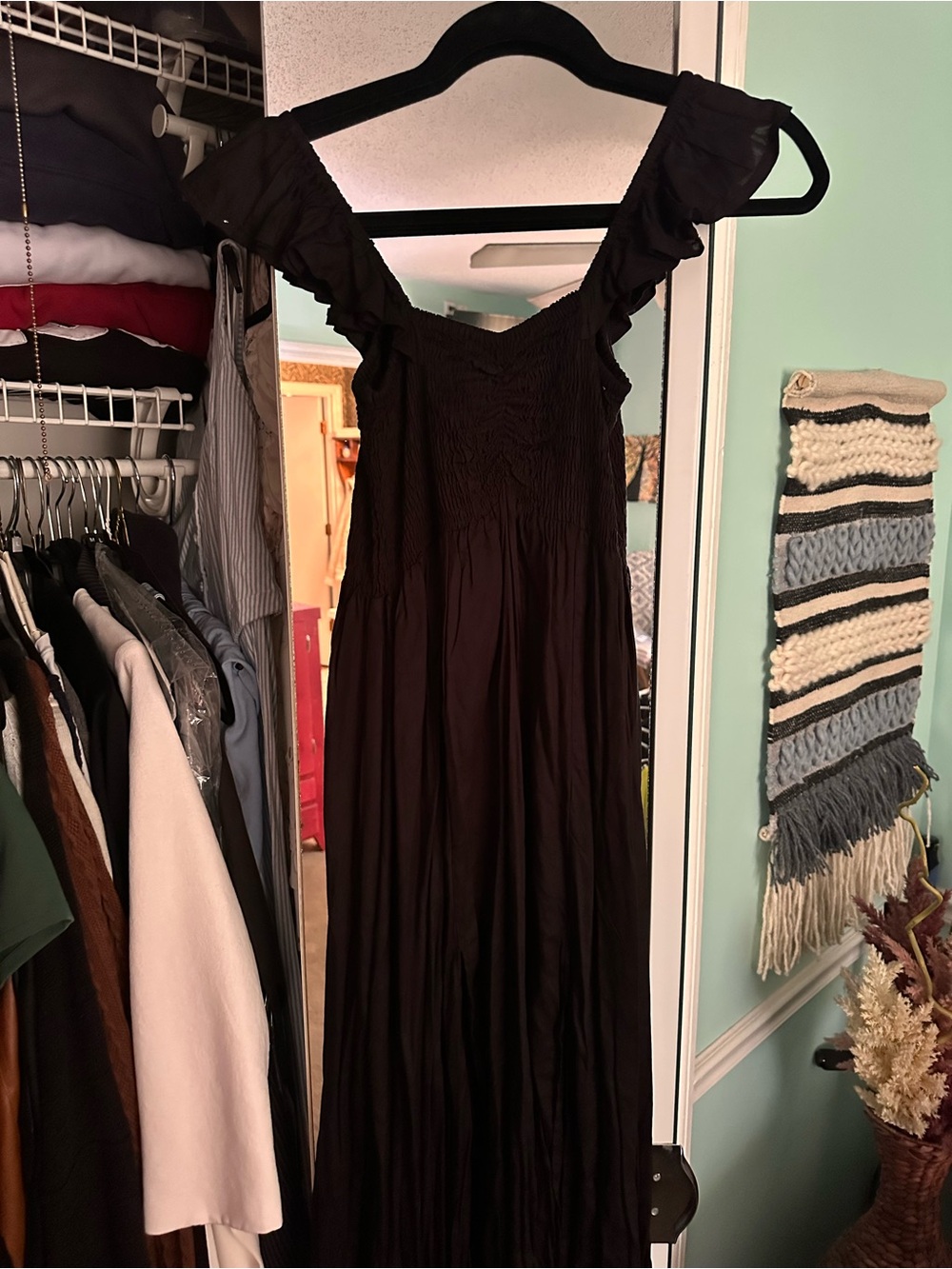 Women's Black Ruffle Strap Maxi Dress